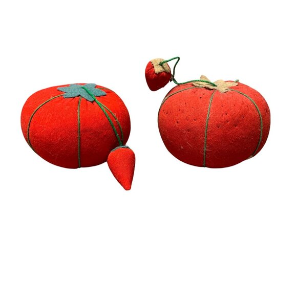 Vintage Tomato & Strawberry Pin Cushion Set - Picture 1 of 6